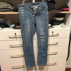 Men’s Stylish Blue Denim Jeans